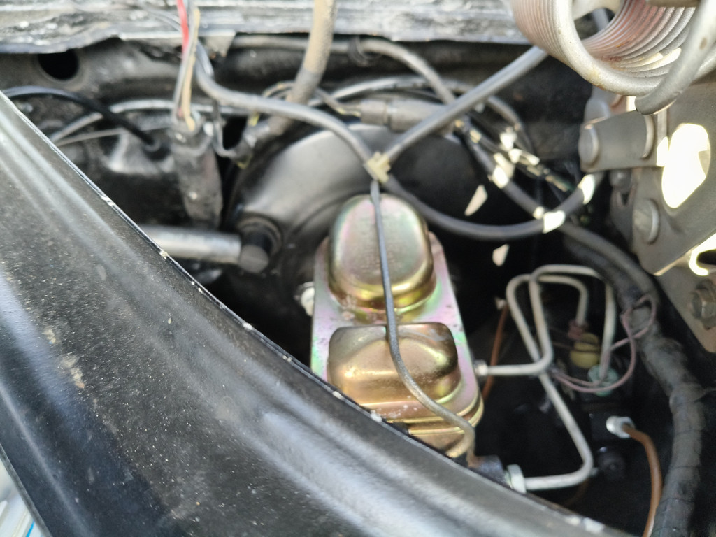46579116-28.jpg