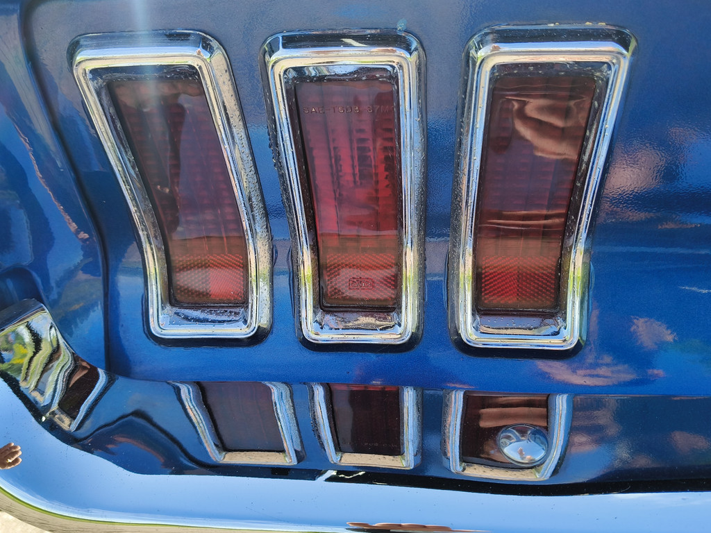 52445666-63.jpg