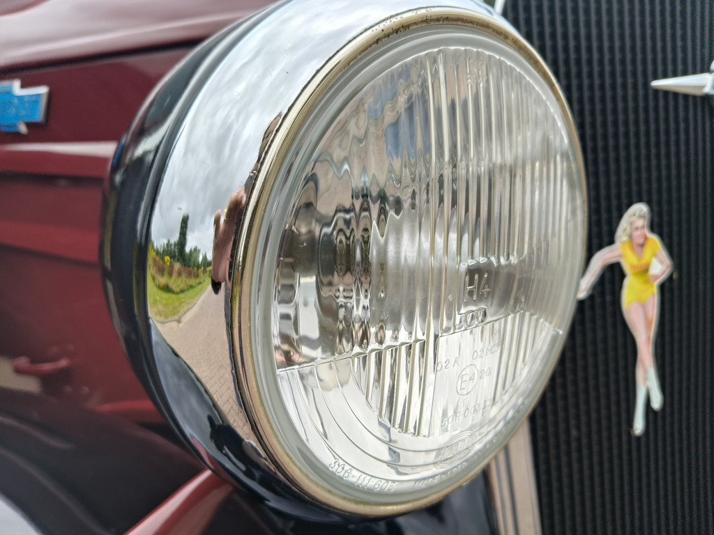 55081119-21.jpg