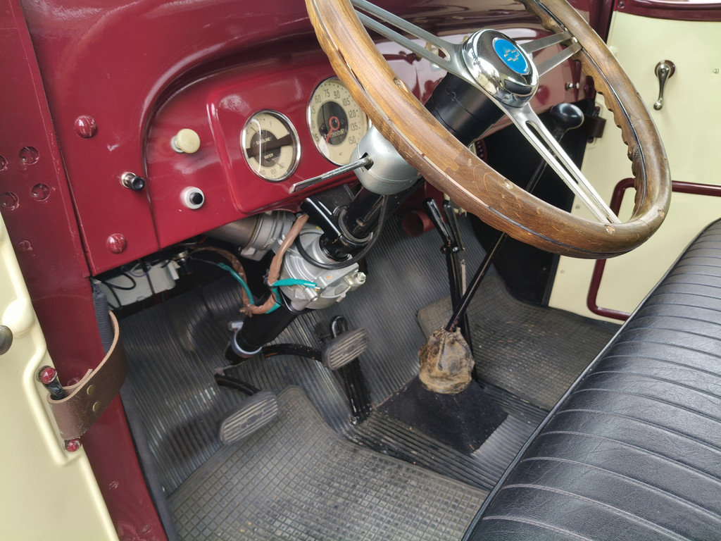 55081119-77.jpg