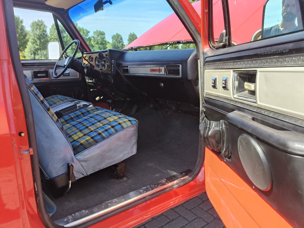 56135507-43.jpg